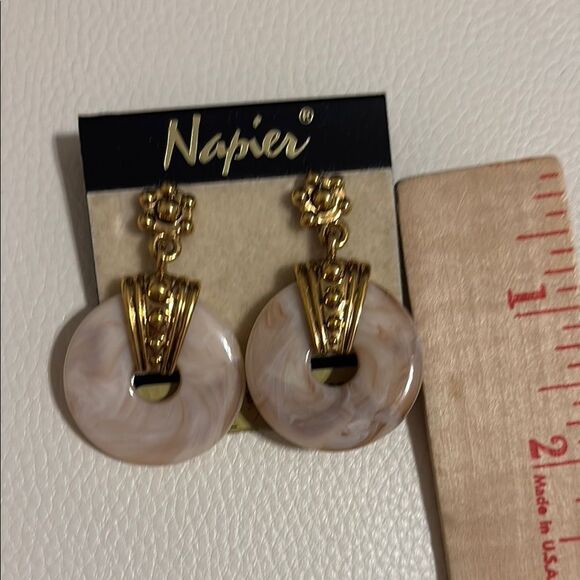 Napier Signed Gold and Cream Disc Earrings with Ornate Design - Picture 3 of 5